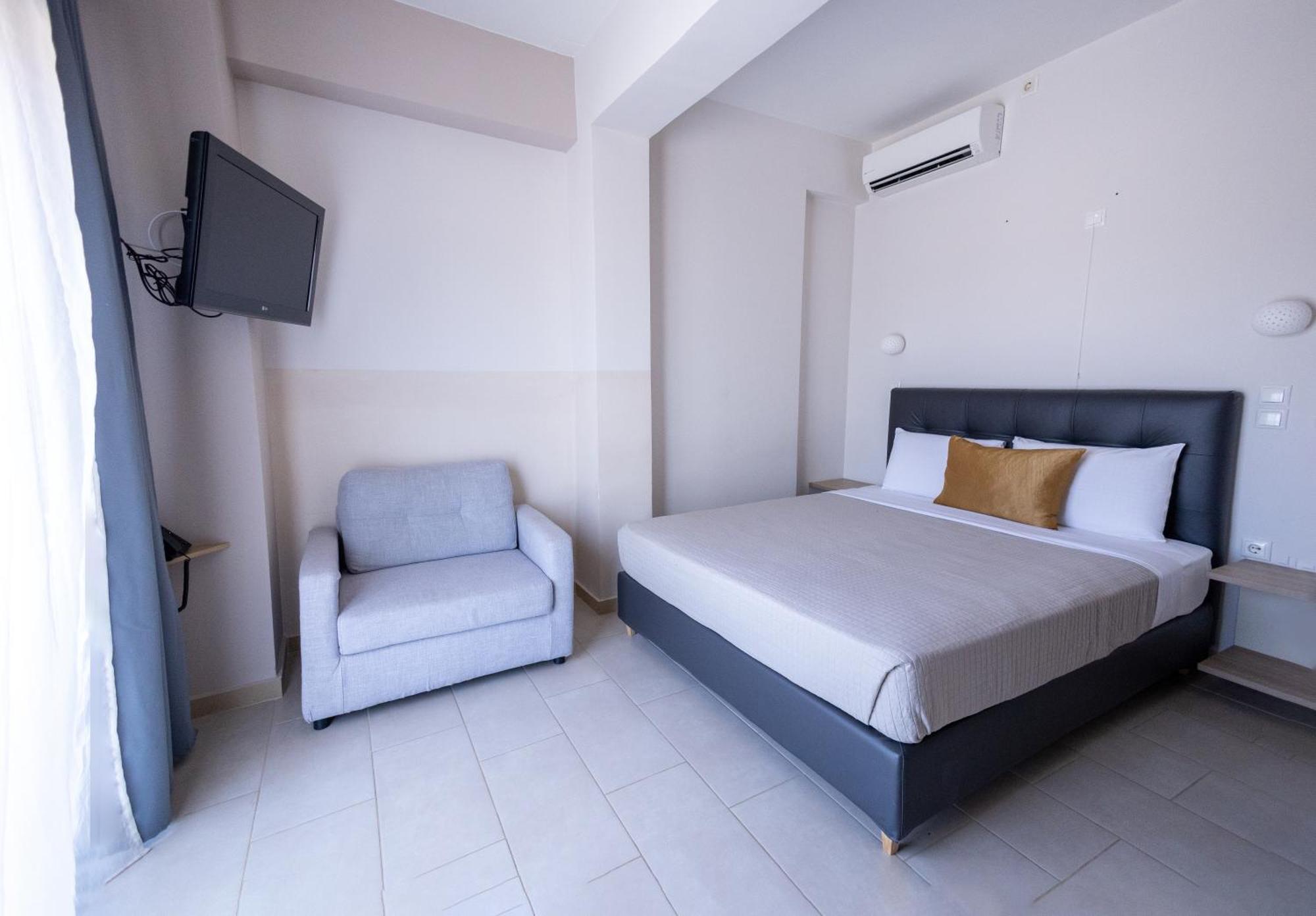 Buka Sandy Beach Messini Ngoại thất bức ảnh