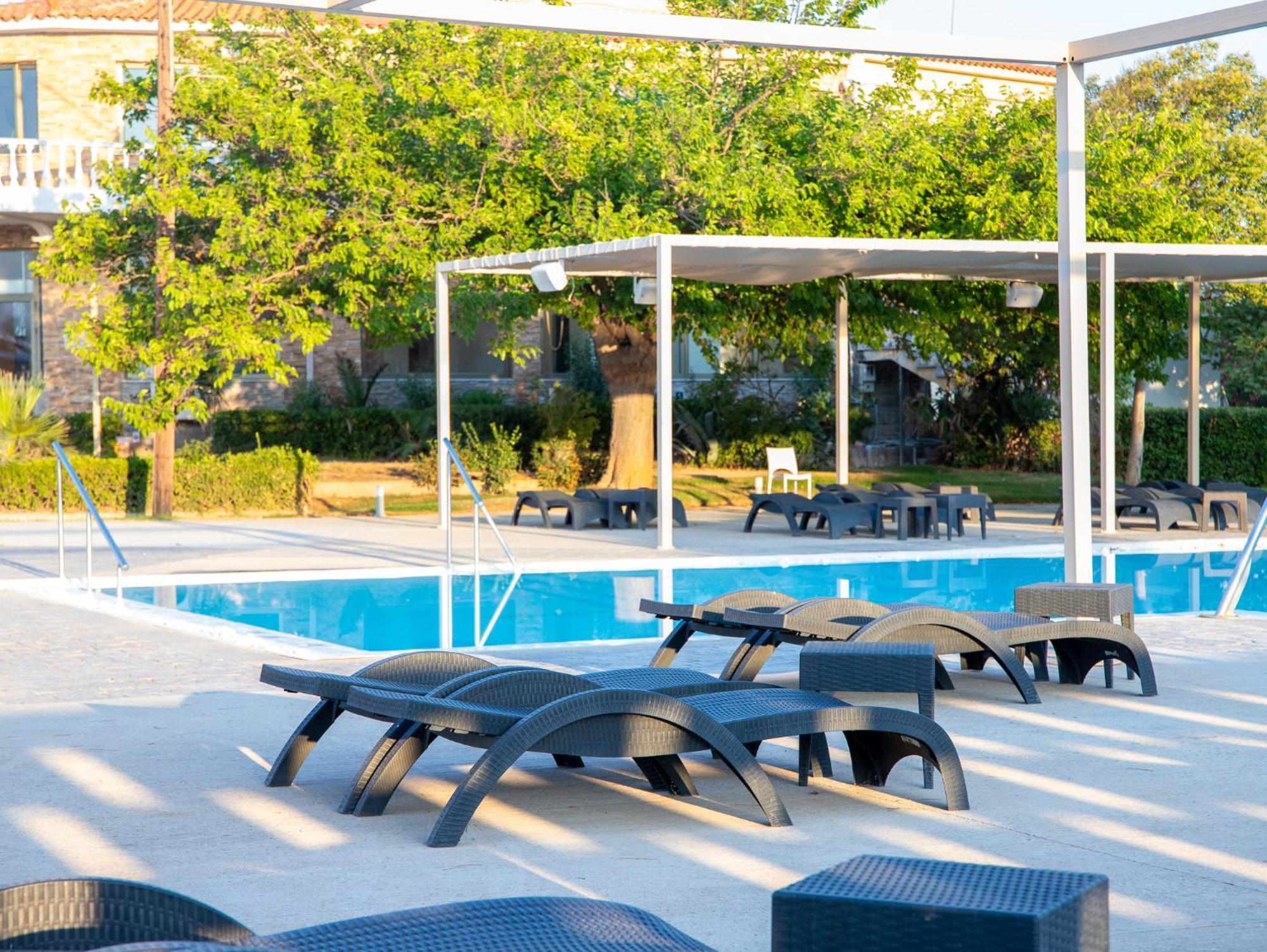 Buka Sandy Beach Messini Ngoại thất bức ảnh