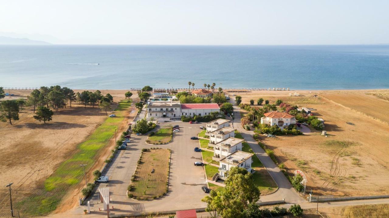 Buka Sandy Beach Messini Ngoại thất bức ảnh